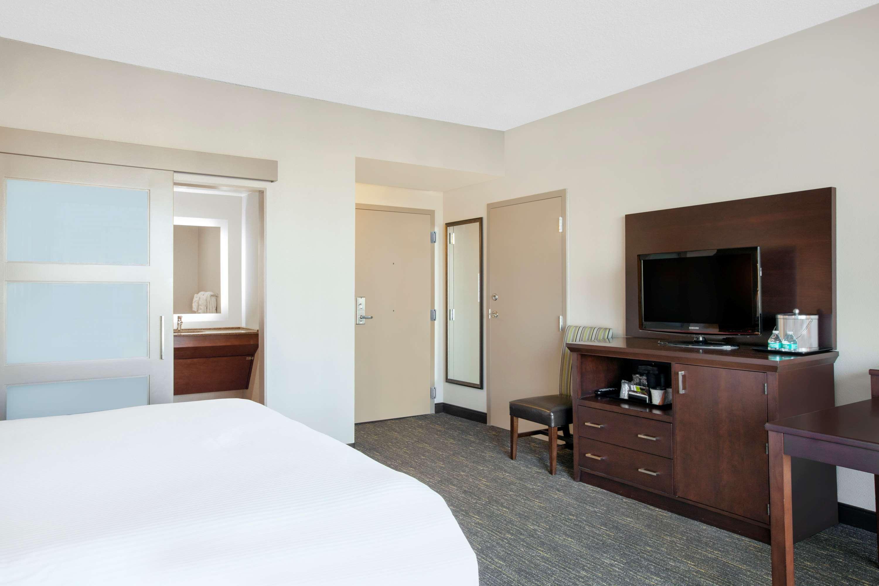 วินด์แฮม ซาน ดิเอโก เบย์ไซด์ Hotel ซานดิเอโก ภายนอก รูปภาพ