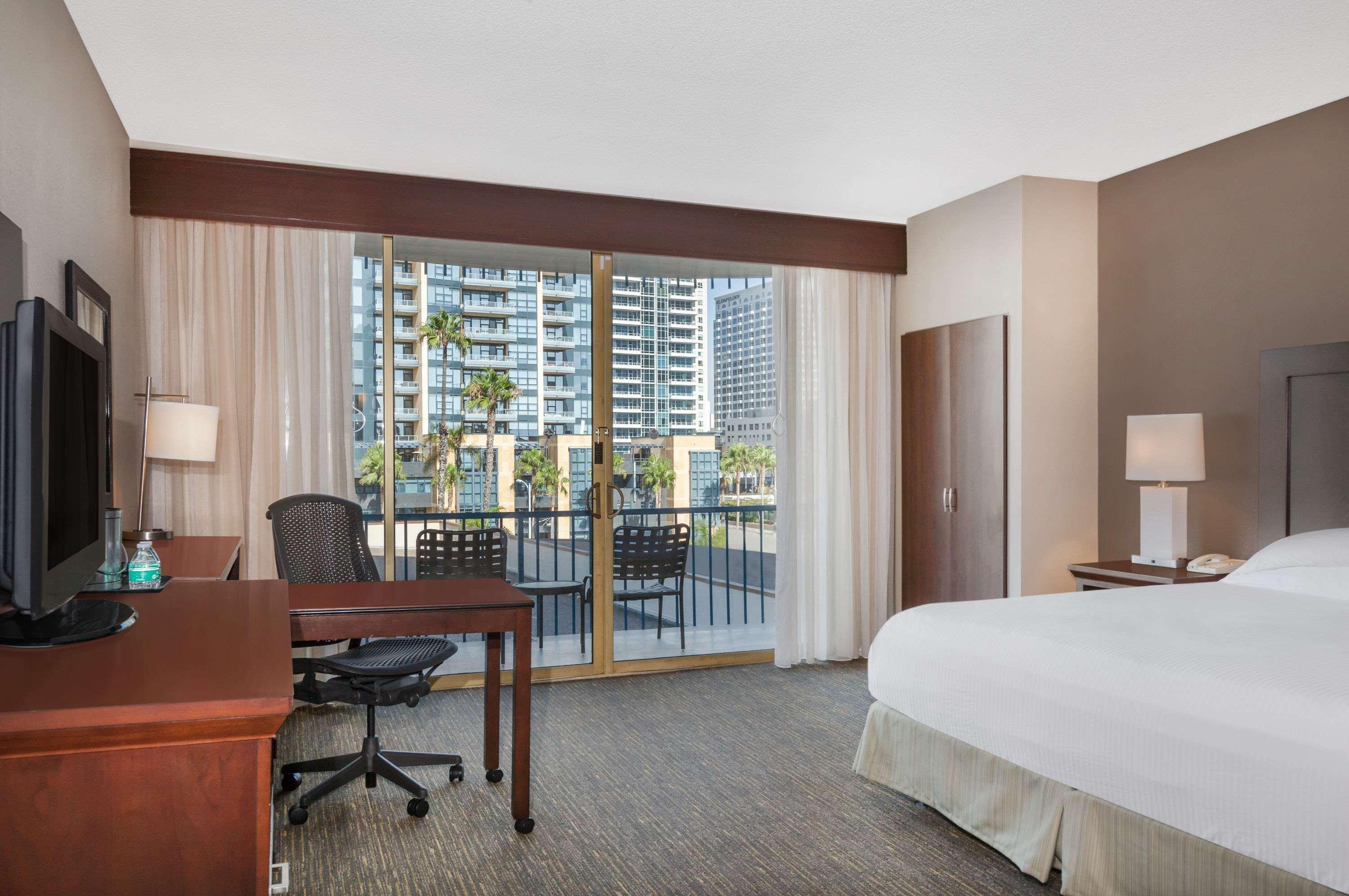 วินด์แฮม ซาน ดิเอโก เบย์ไซด์ Hotel ซานดิเอโก ภายนอก รูปภาพ